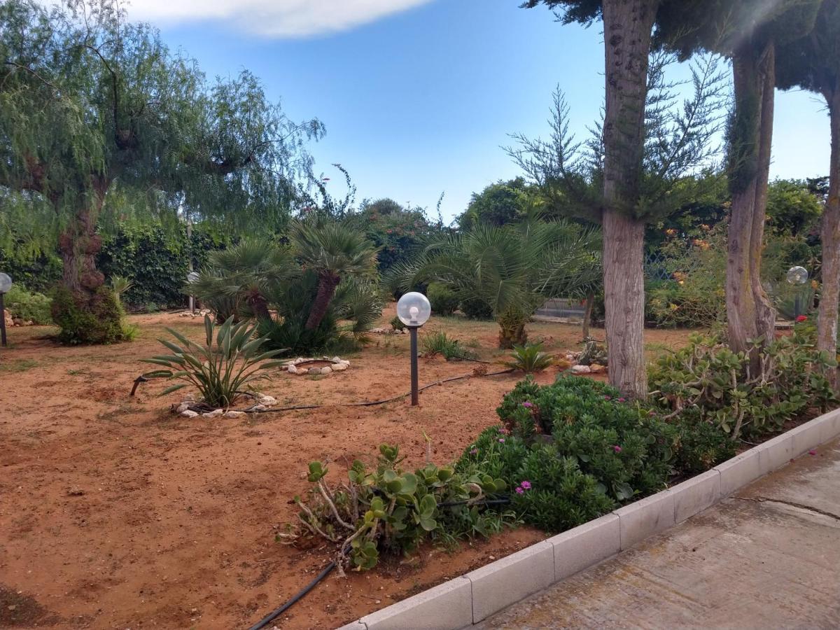 Il gazebo Panzió Scoglitti Kültér fotó